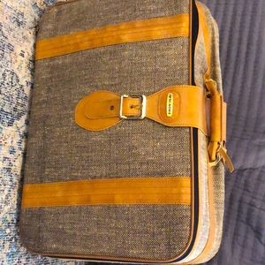 Fifth avenue vintage luggage